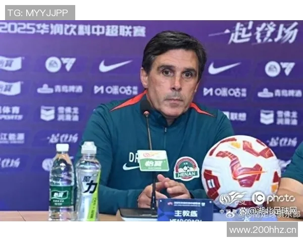 河南队主帅拉莫斯有望荣膺中超赛季最佳教练员称号