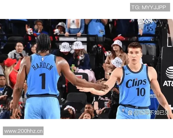 快船队本赛季前三节落后时从未逆转成功战绩为零胜十四负 快船队本赛季前三节落后时从未逆转成功战绩为零胜十四负