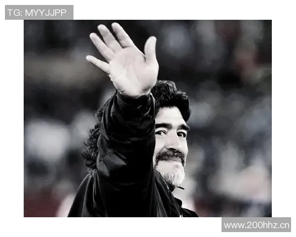 阿根廷全队球员佩戴黑色袖标悼念已故博卡主帅鲁索的感人时刻 阿根廷全队球员佩戴黑色袖标悼念已故博卡主帅鲁索的感人时刻