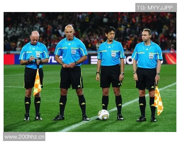 科里纳提议2026年世界杯引入VAR审查角球及两黄牌变红牌判罚机制