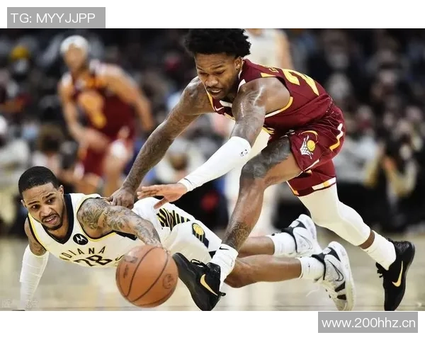 理查兹半场表现抢眼5中3斩获7分助攻1次正负值高达16分