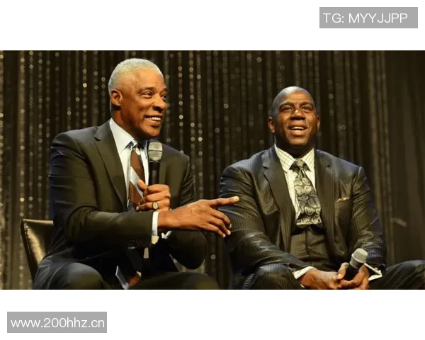 坦普尔称詹姆斯与魔术师为历史最全面球员前者是伟大球员之一