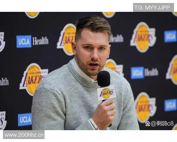 东契奇称赞雷迪克赛前动员激励球队近期比赛中表现最为尽兴